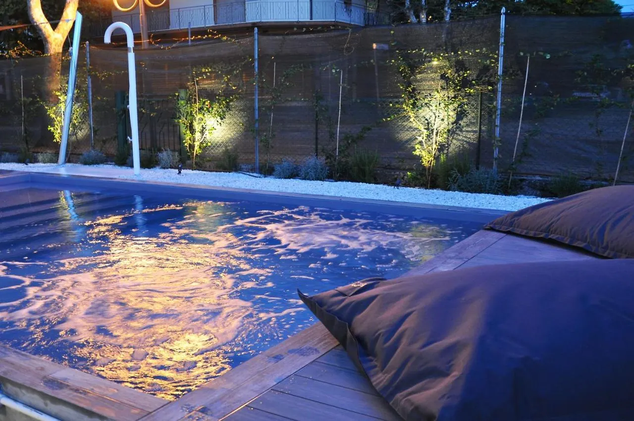 Luxury 2 Apartments Cervia With Swimming Pool